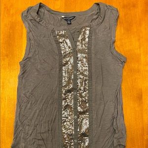 American Eagle top w/sequins